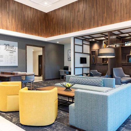 Hyatt Place Flint/Grand Blanc Dış mekan fotoğraf