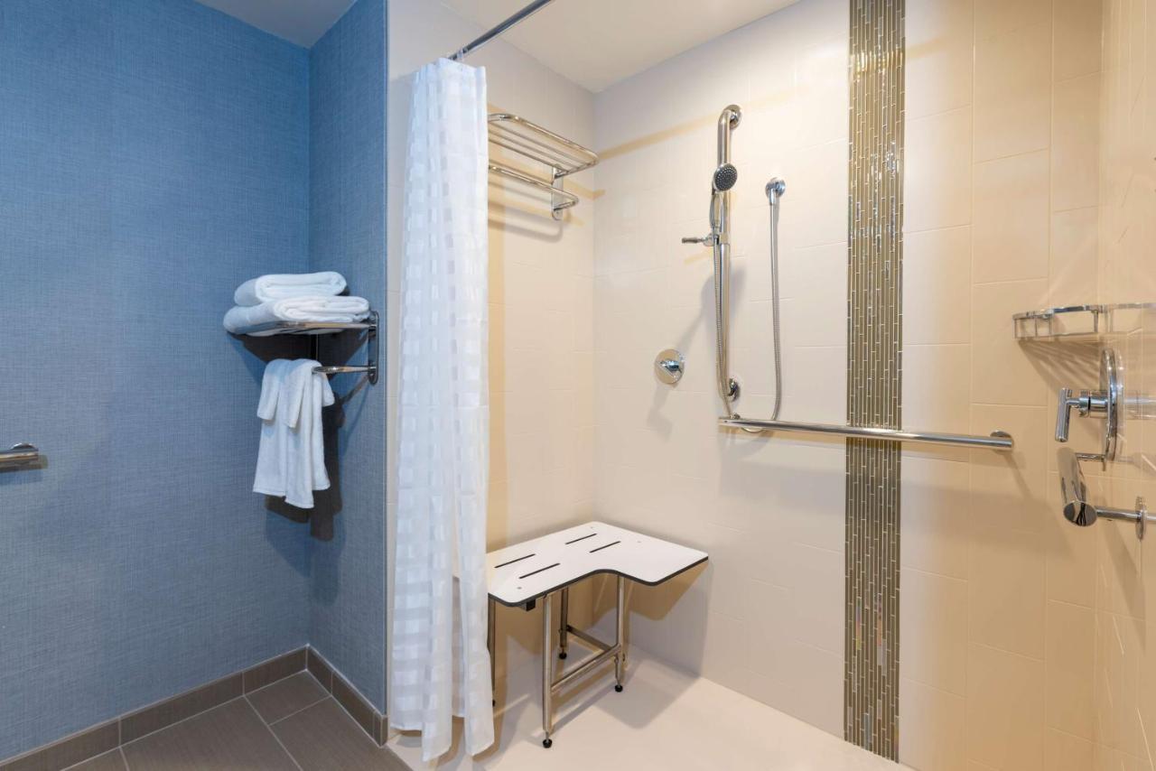 Hyatt Place Flint/Grand Blanc Dış mekan fotoğraf