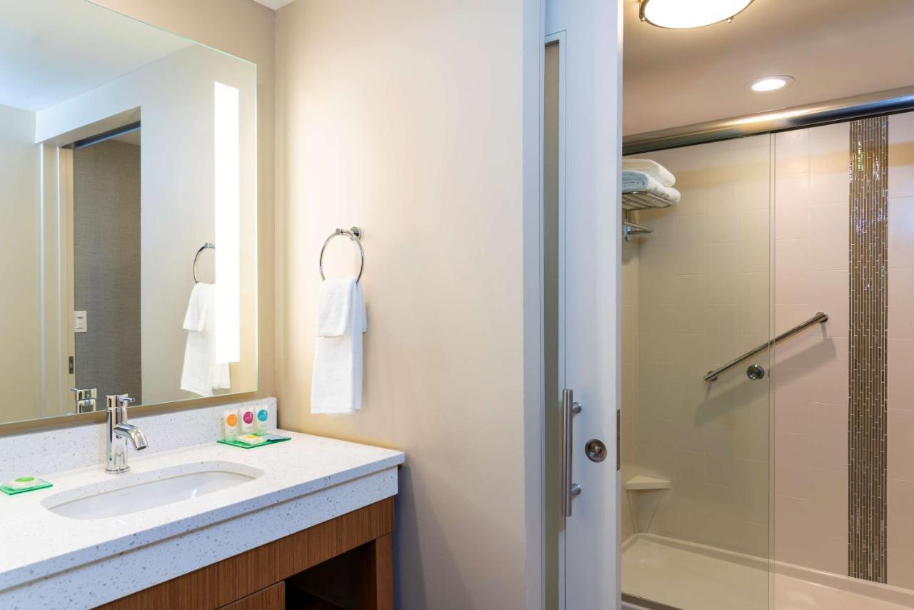 Hyatt Place Flint/Grand Blanc Dış mekan fotoğraf