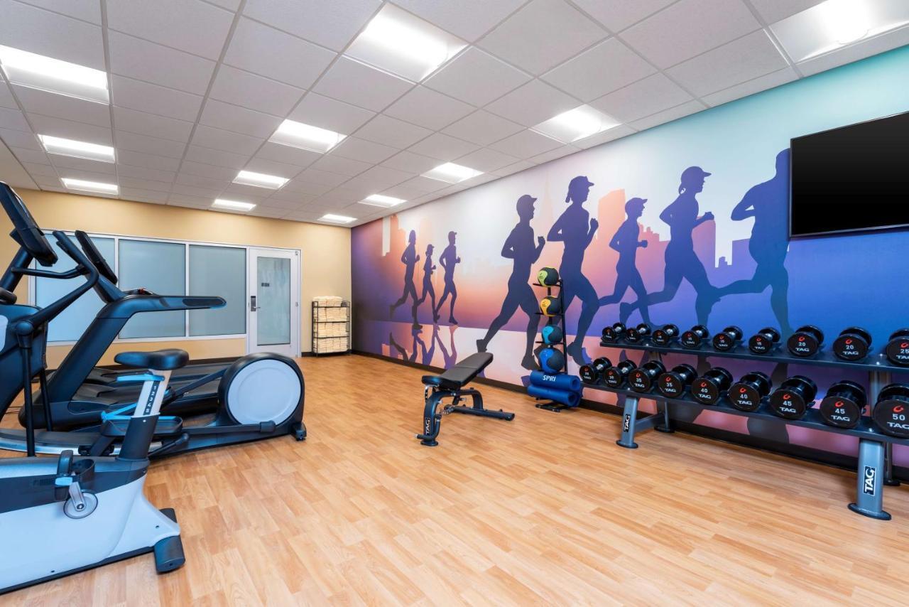 Hyatt Place Flint/Grand Blanc Dış mekan fotoğraf